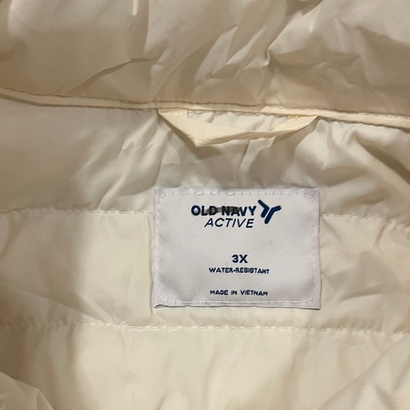 Old Navy Women's Lightweight Tunic length water resistant Puffer Coat - Picture 2 of 4